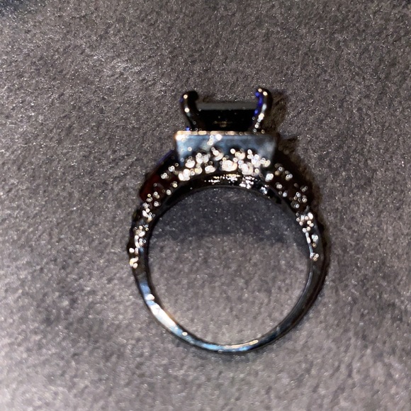 Ring & Guard 2 pc Black Cubic Zirconia Sz 9 Beautiful - Picture 12 of 13